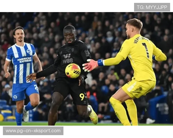 布莱顿连续射门形成压力